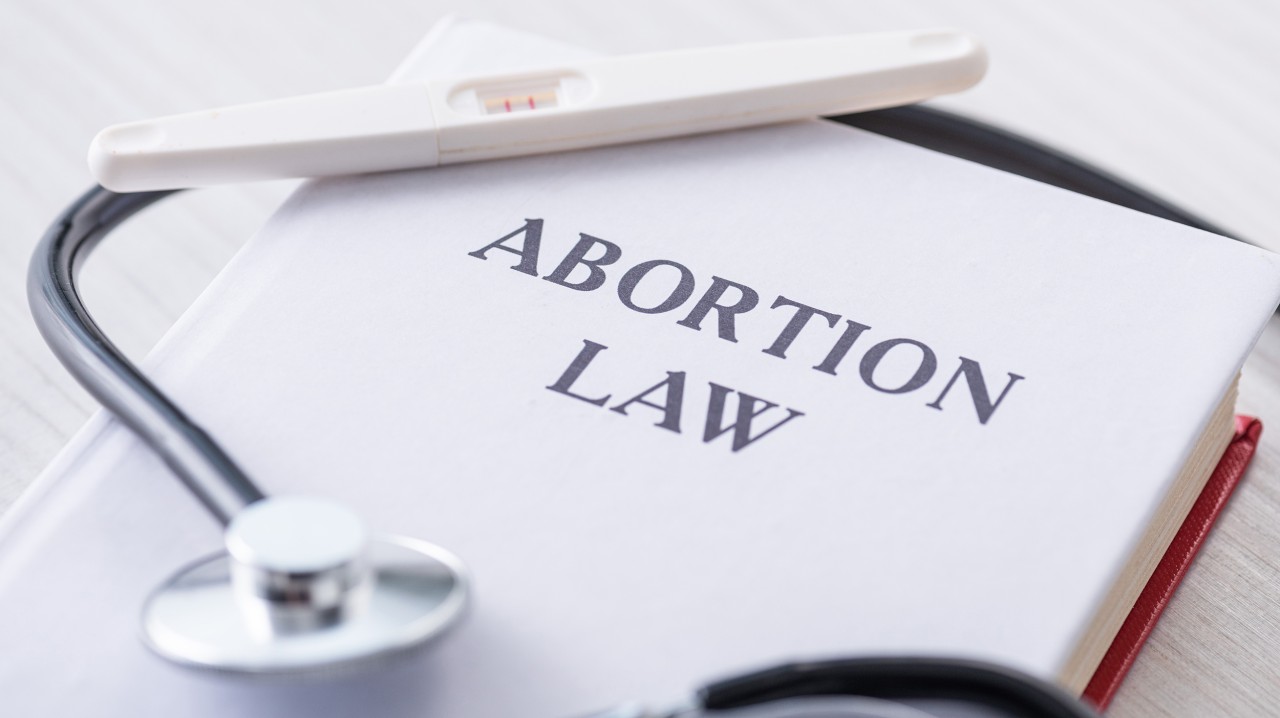 Understanding Abortion Rights in the UAE: 2025 Legal Insights